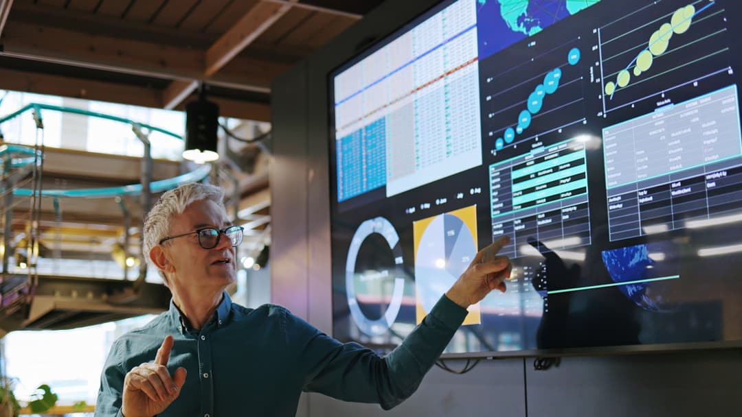 This Pure-Play Artificial Intelligence (AI) Stock Is Up 140% This Year but Trades at an Unsustainable Level, According to Famed Short-Seller Andrew Left - The Motley Fool